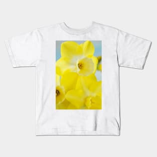 Narcissus  &#39;Regeneration&#39;  Division 7 Jonquilla   Daffodil Kids T-Shirt